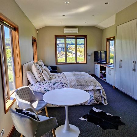 Studio Nestled In Ridgecrest Wanaka Luaran gambar
