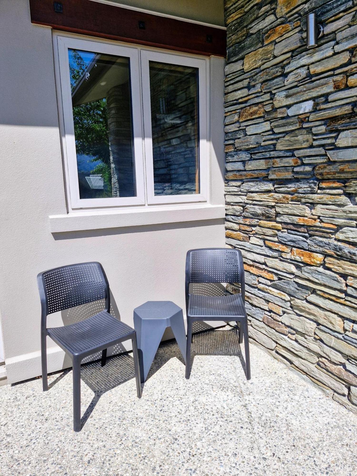 Studio Nestled In Ridgecrest Wanaka Luaran gambar